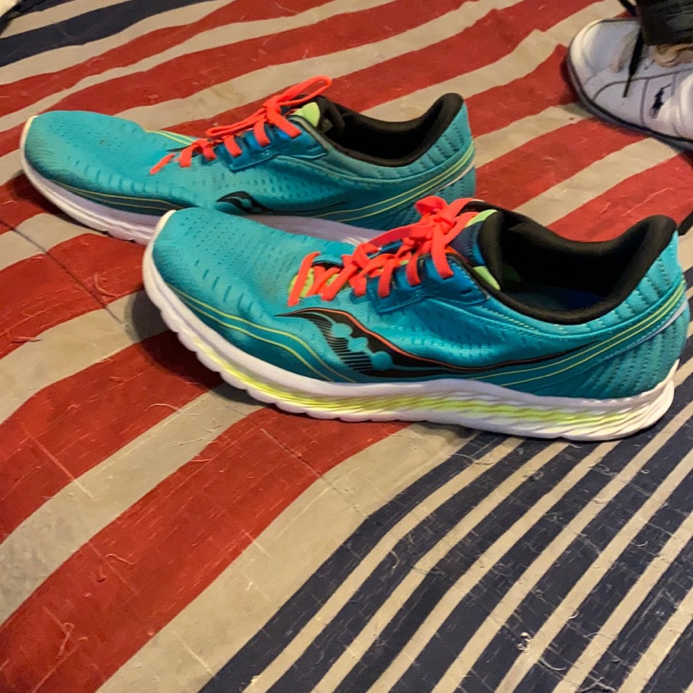 SAUCONY KINVARA 11
